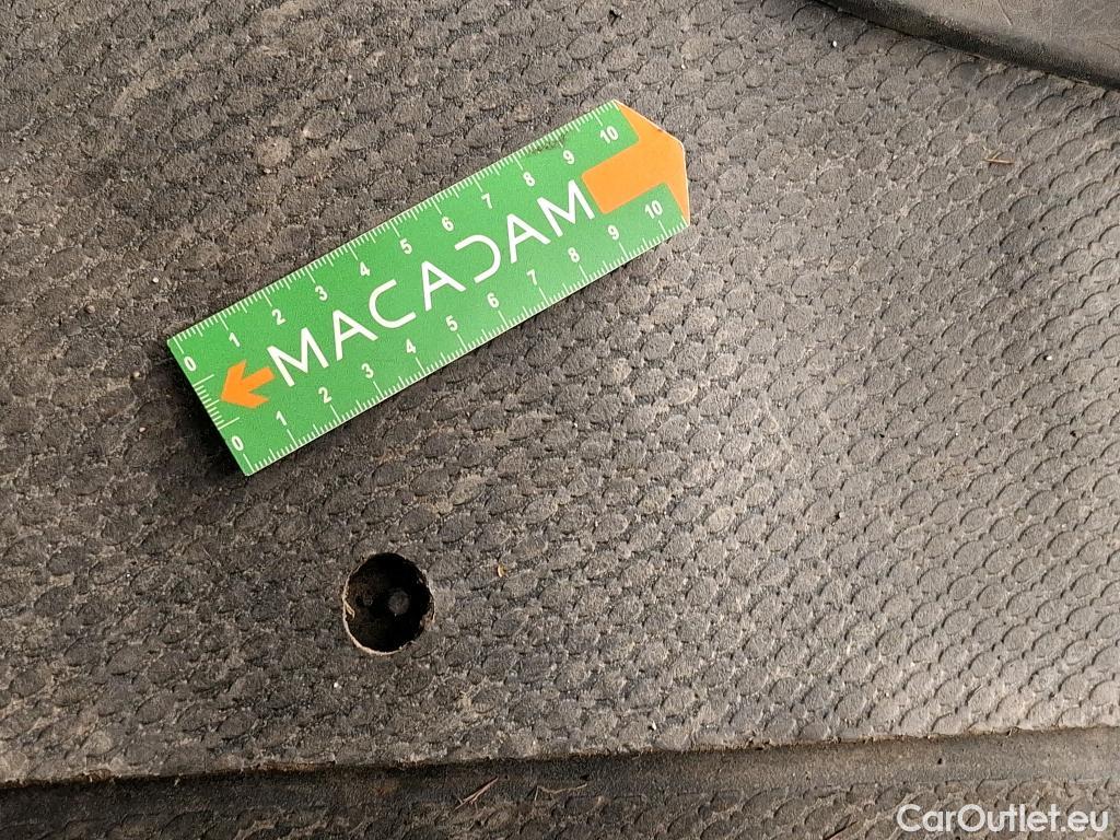  Renault  Trafic RENAULT  4p Combi Zen L2 Energy dCi 125 8 places #74