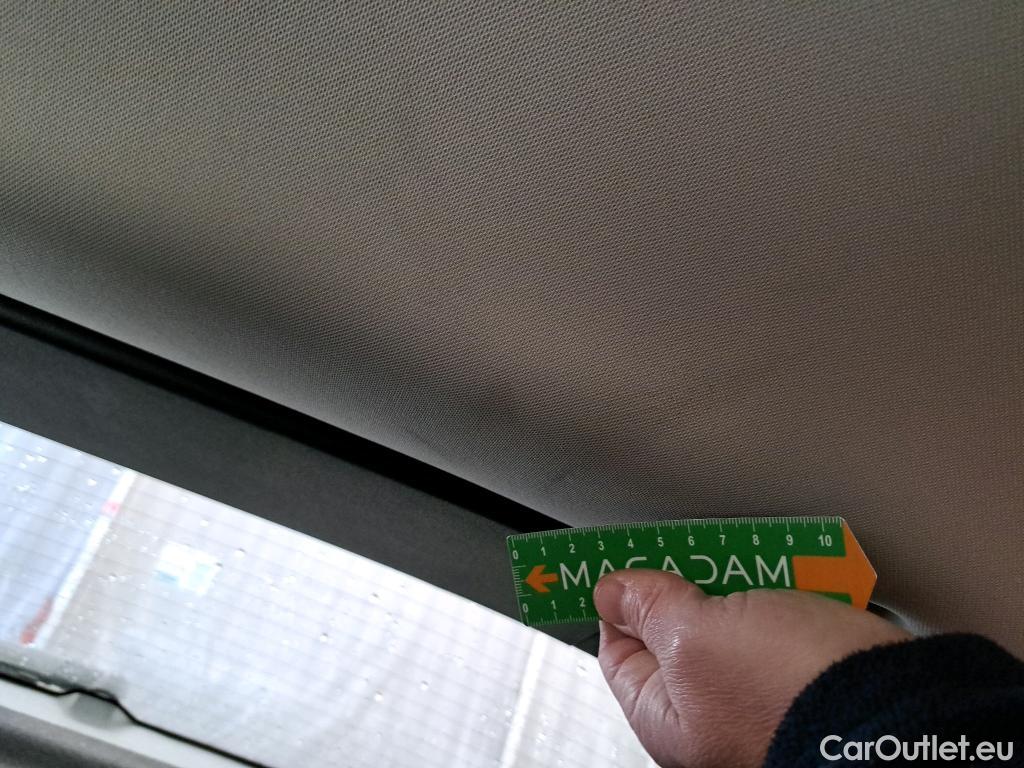  KIA  XCeed KIA  / 2019 / 5P / Crossover 1.6 GDI ISG ISG PHEV ACTIVE BUS DCT6 #46