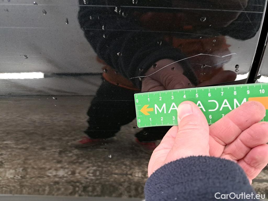  KIA  XCeed KIA  / 2019 / 5P / Crossover 1.6 GDI ISG ISG PHEV ACTIVE BUS DCT6 #5