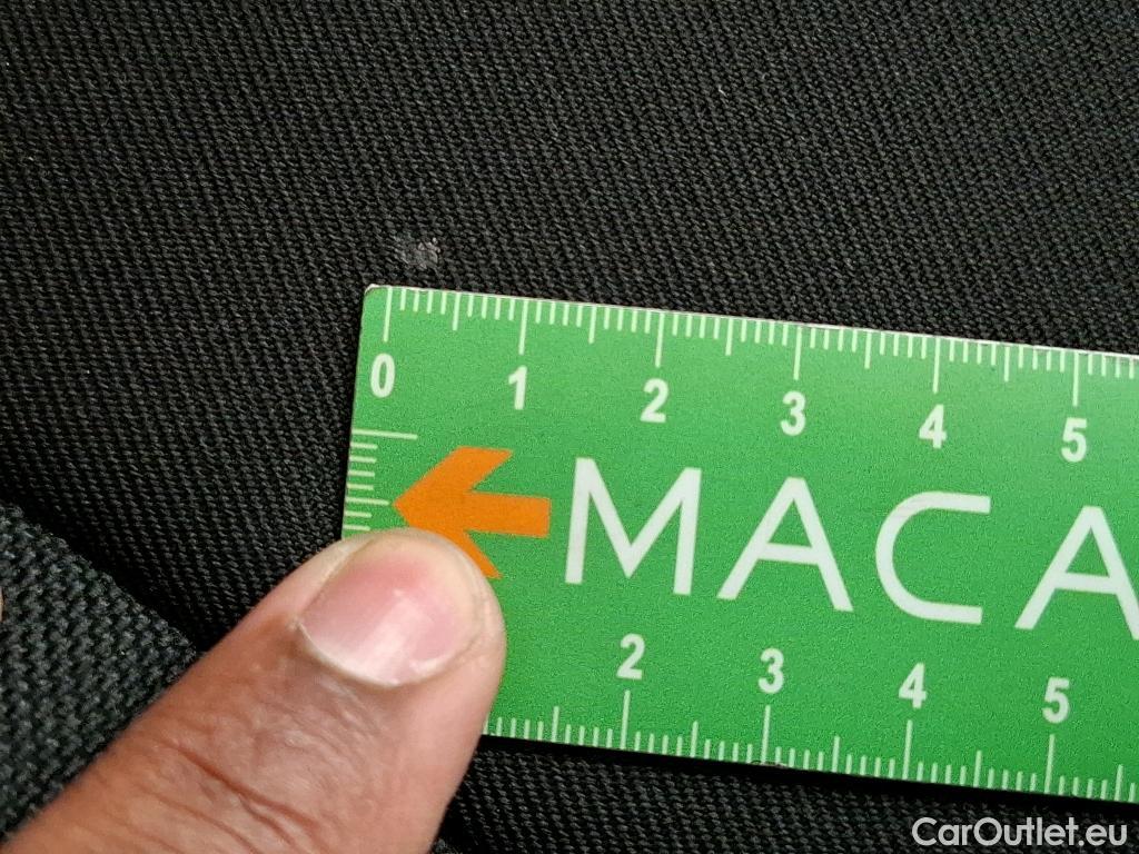  Renault  Trafic RENAULT  4p Combi Zen L2 Energy dCi 125 8 places #68