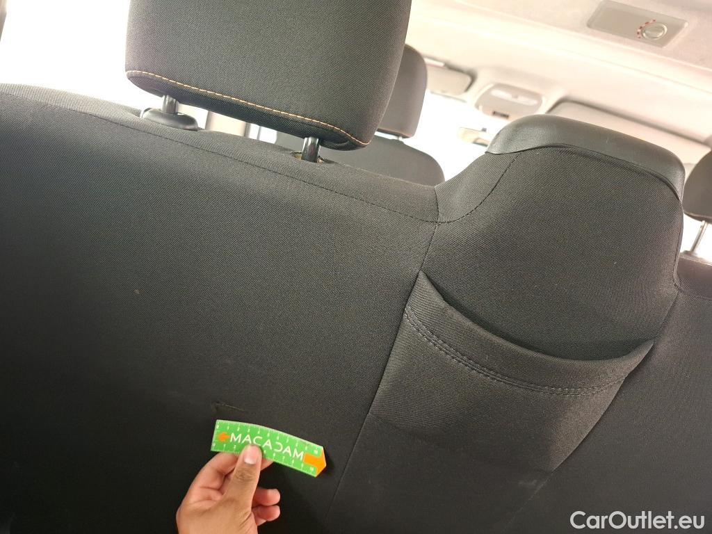  Renault  Trafic RENAULT  4p Combi Zen L2 Energy dCi 125 8 places #50