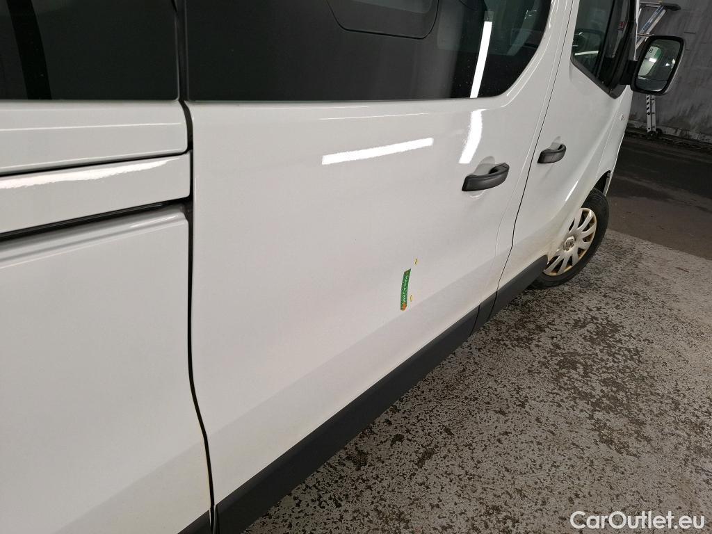  Renault  Trafic RENAULT  4p Combi Zen L2 Energy dCi 125 8 places #22