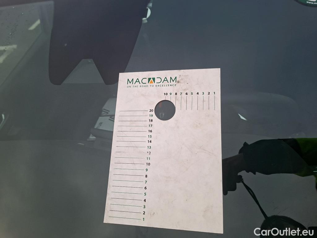  Renault  Captur RENAULT  / 2019 / 5P / SUV evolution E-Tech hybride 145 #5