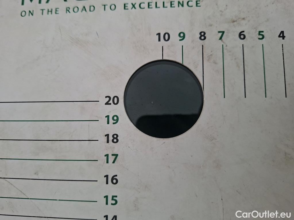  Renault  Captur RENAULT  / 2019 / 5P / SUV evolution E-Tech hybride 145 #3