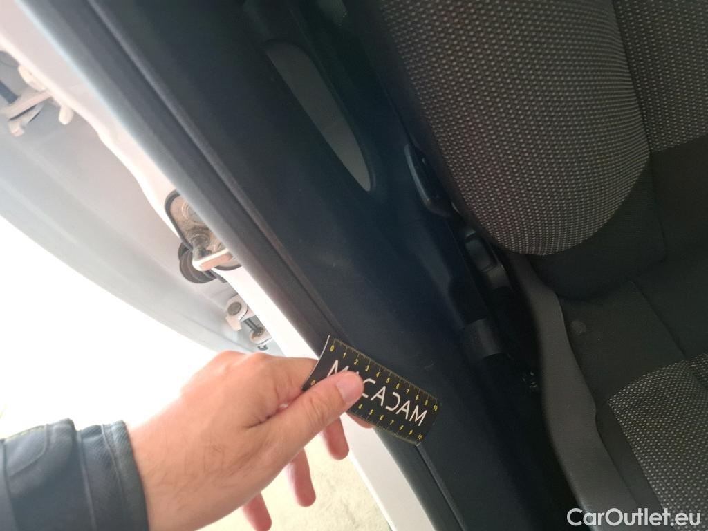  Citroen  C3  Feel Business 1.5 BlueHDI 100CV BVM5 E6dT #12