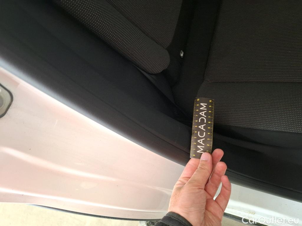  Citroen  C3  Feel Business 1.5 BlueHDI 100CV BVM5 E6dT #11