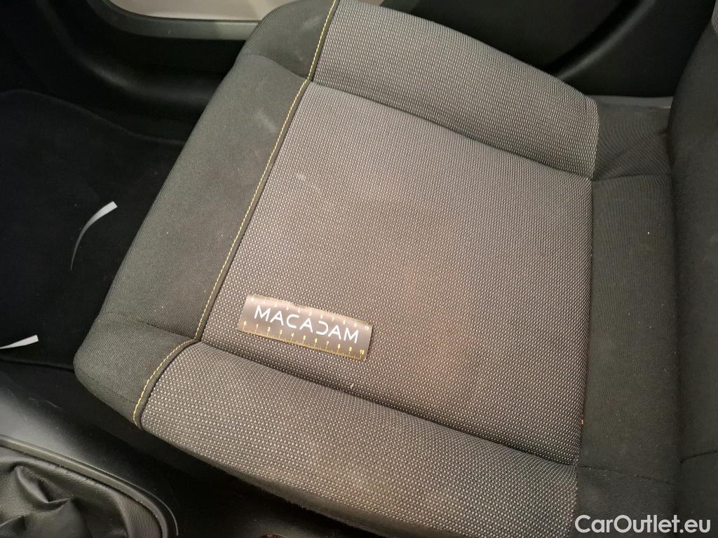  Citroen  C3  Feel Business 1.5 BlueHDI 100CV BVM5 E6dT #23