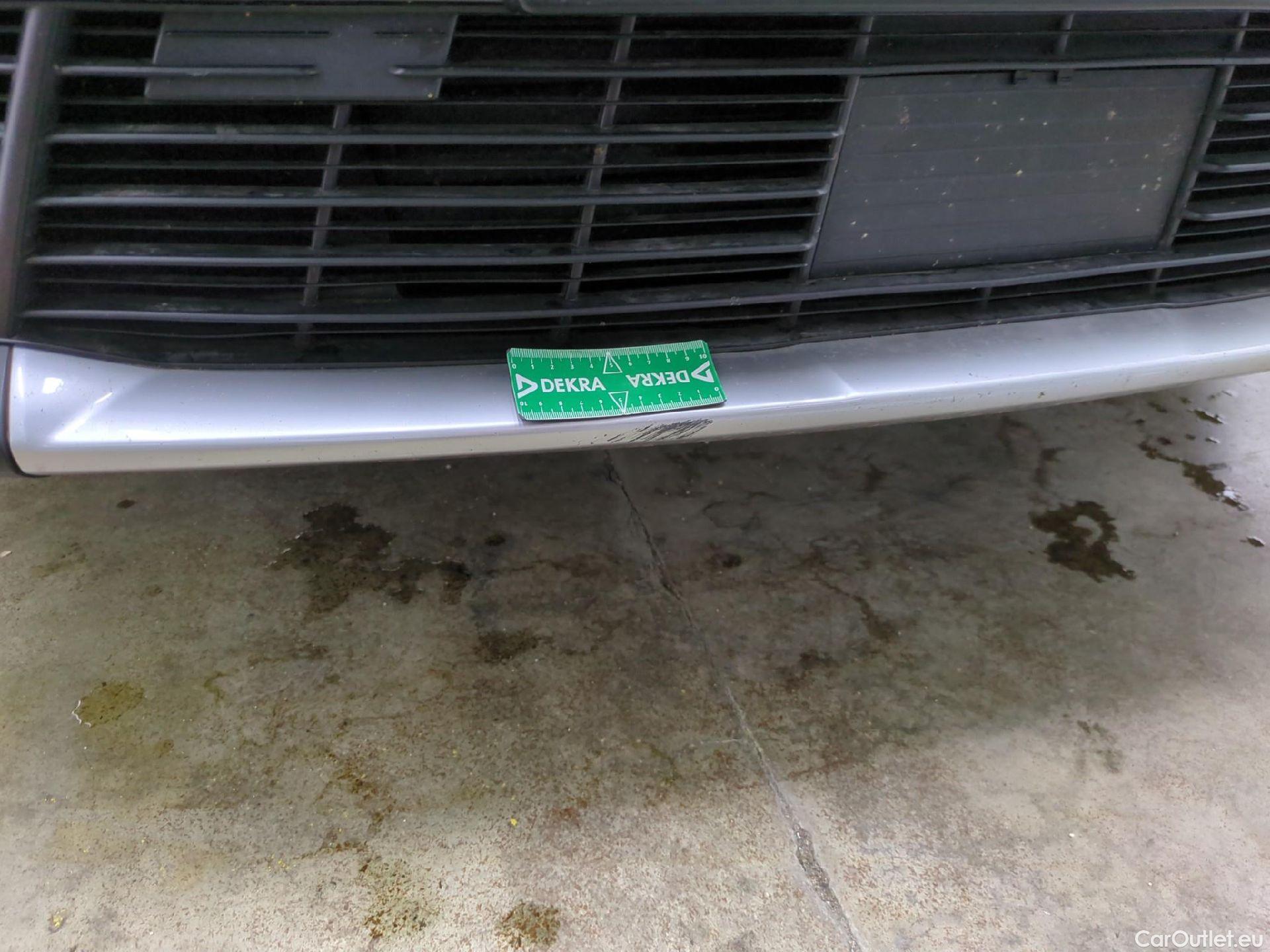  DS  DS7 DS DS 7 Crossback / 2017 / 5P / SUV PureTech 180 Auto PERFORMANCE Line #20