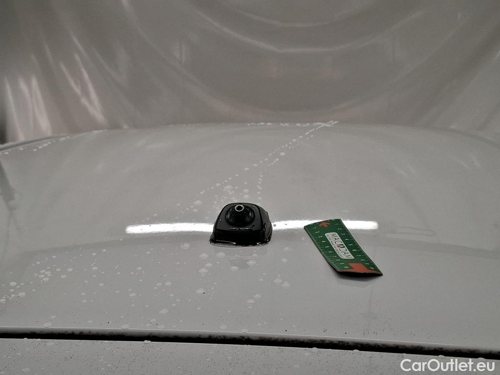  Toyota  Yaris TOYOTA  Hybride / 2017 / 5P / Berline 1.5 VVT-I HYBRID France Business #2