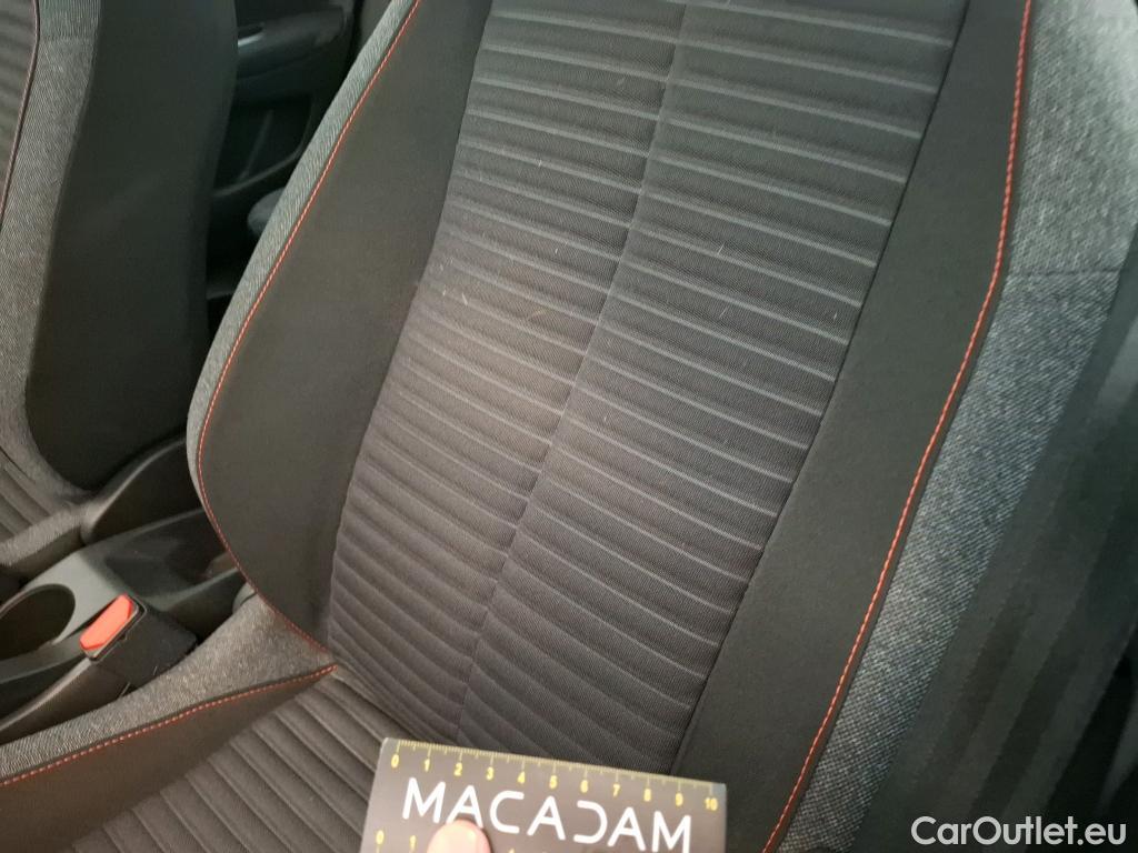  Peugeot  2008 PEUGEOT  / 2019 / 5P / Crossover PureTech 100 S&S ACTIVE BUSINESS #9