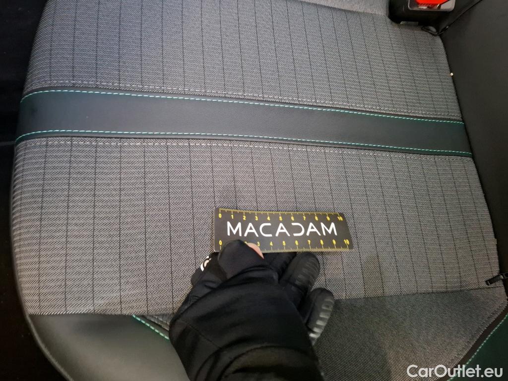  Peugeot  2008  Allure Business 1.5 HDi 130CV BVA8 E6d #13