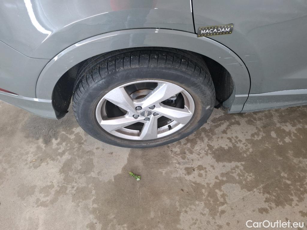  Audi  Q3  35 TFSI Design luxe 1.5 TFSI 150CV BVA7 E6dT #18