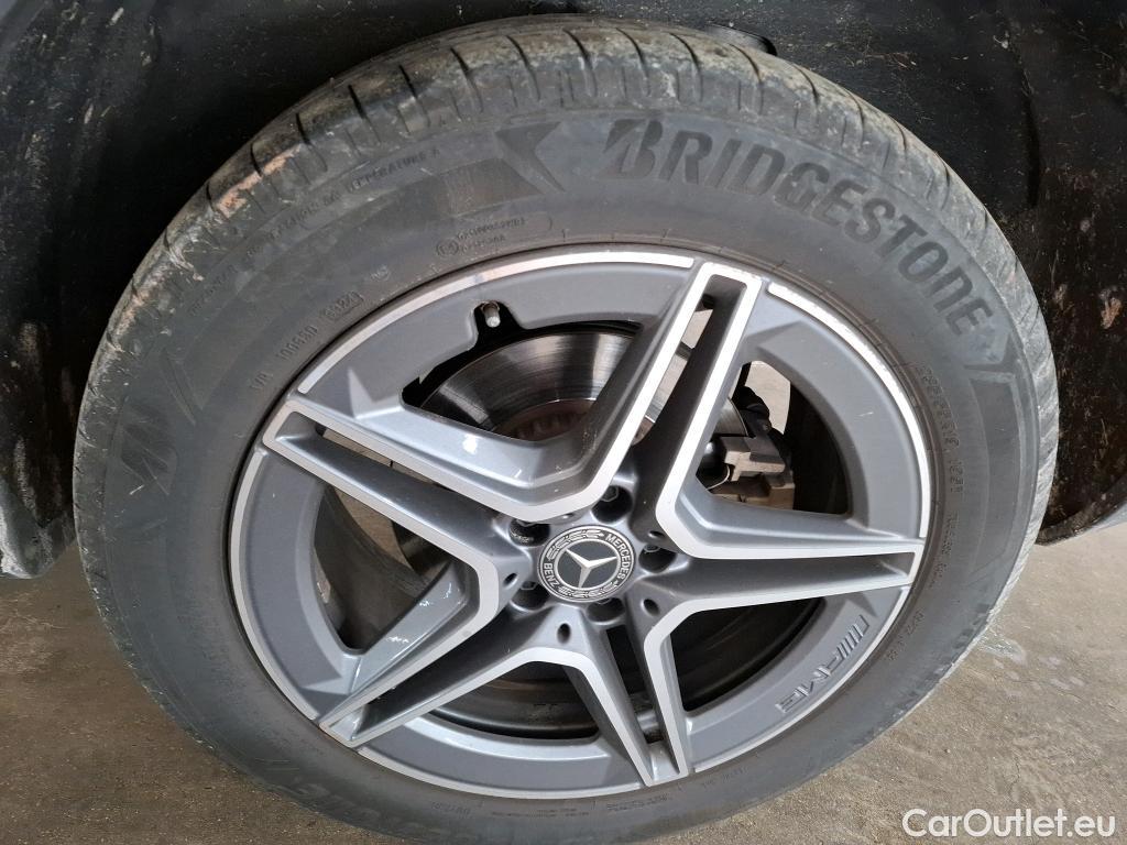  Mercedes  G-Klasee MERCEDES-BENZ GLC / 2019 / 5P / SUV 2.0 GLC 300 E AMG LINE 4MATIC #11