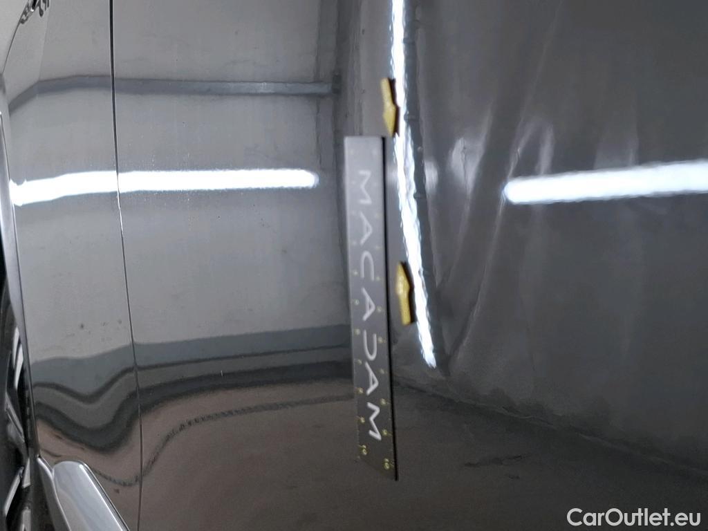  Peugeot  2008  Allure Business 1.5 HDi 130CV BVA8 E6d #10