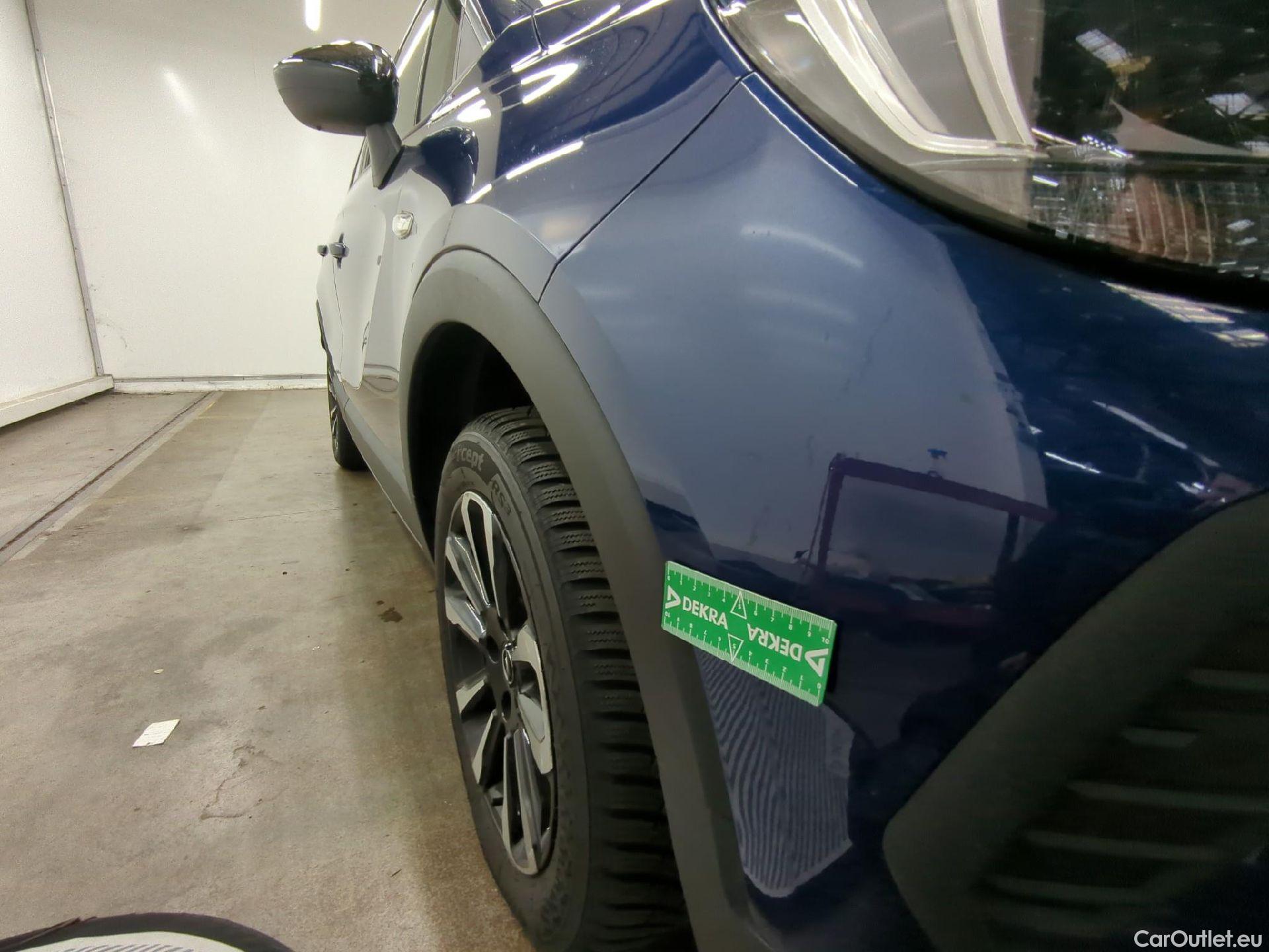  Opel  Crossland  X Business Elegance 1.2 Turbo 130CV BVA6 E6d #22