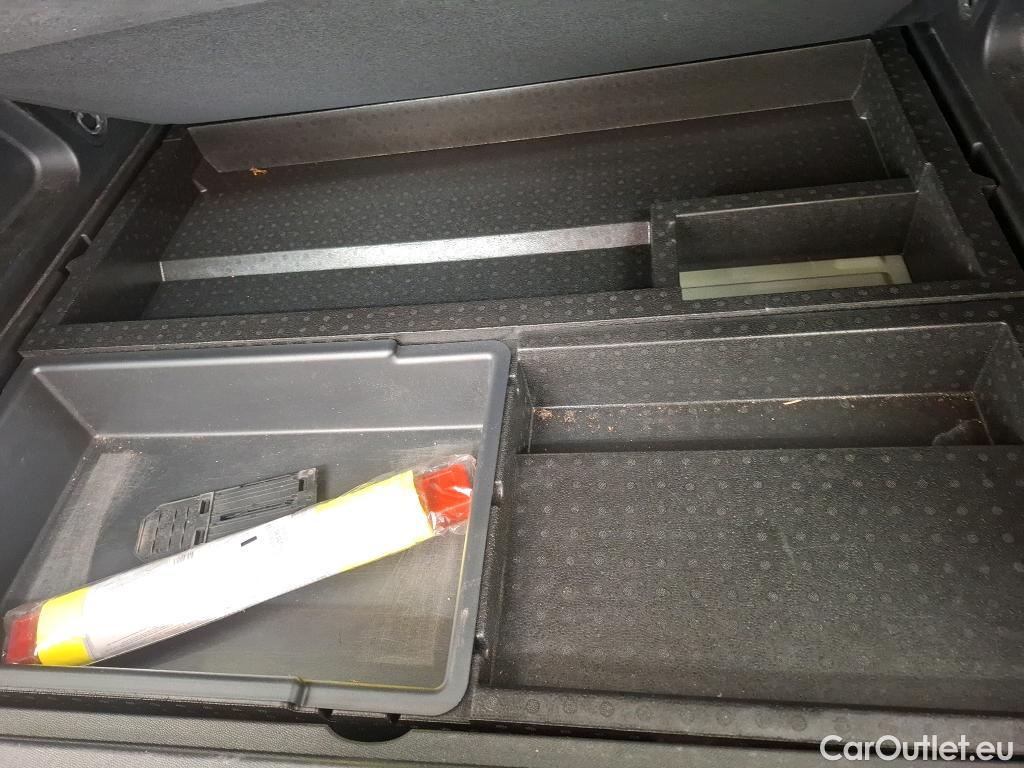  Citroen  C5 CITROEN  Aircross / 2018 / 5P / SUV Hybrid 225 ë-EAT8 Shine Pack #16