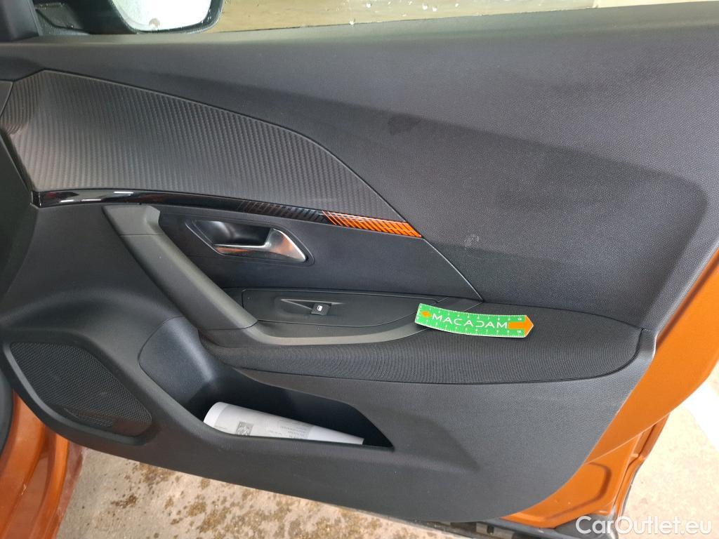  Peugeot  2008  Active Business 1.5 HDi 130CV BVA8 E6d #9