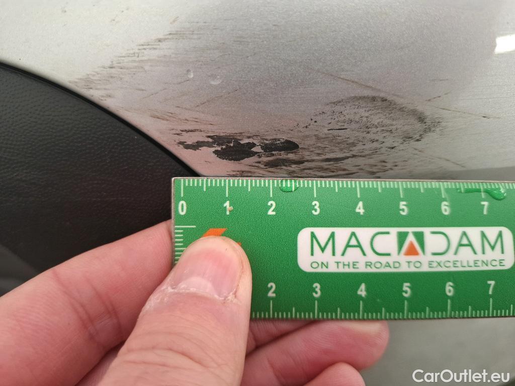  Volkswagen  Tiguan VOLKSWAGEN  / 2020 / 5P / SUV 2.0 TDI 150 DSG7 Life Business #4