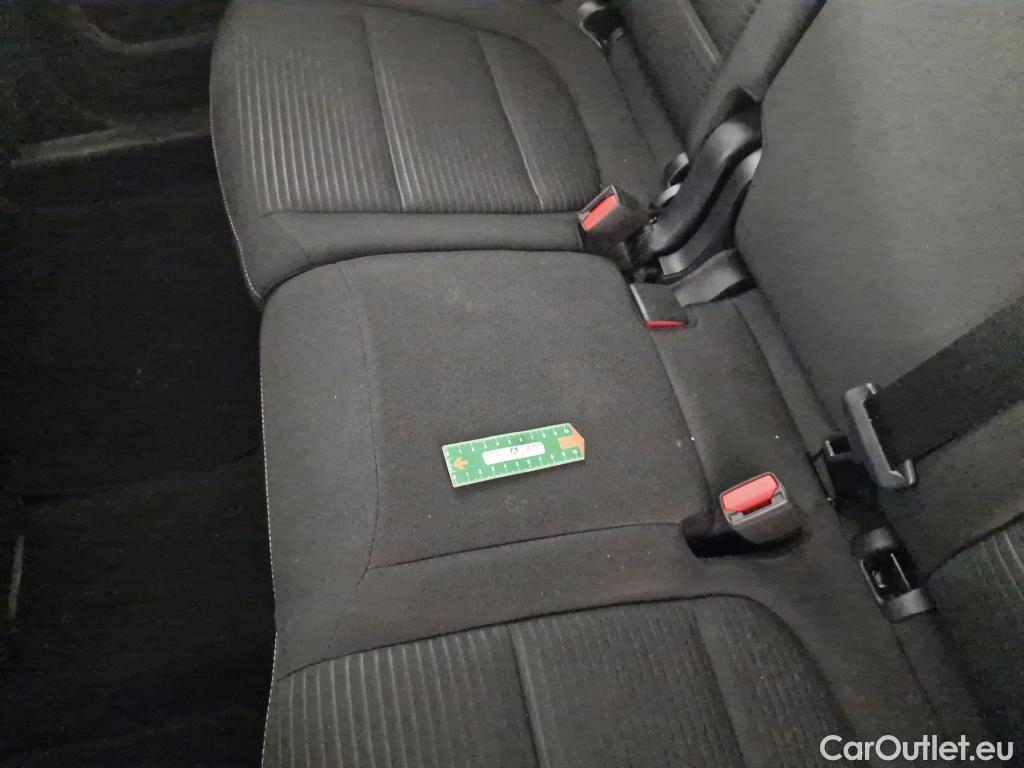  Ford  Kuga FORD  / 2019 / 5P / SUV 2.5 Dur 225 hybrid PHEV Pshift Titanium #24