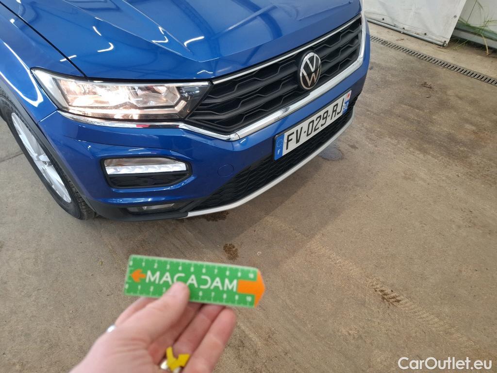  Volkswagen  T-ROC VOLKSWAGEN  / 2017 / 5P / SUV 1.5 TSI 150 EVO LOUNGE BUSINESS DSG7 #8