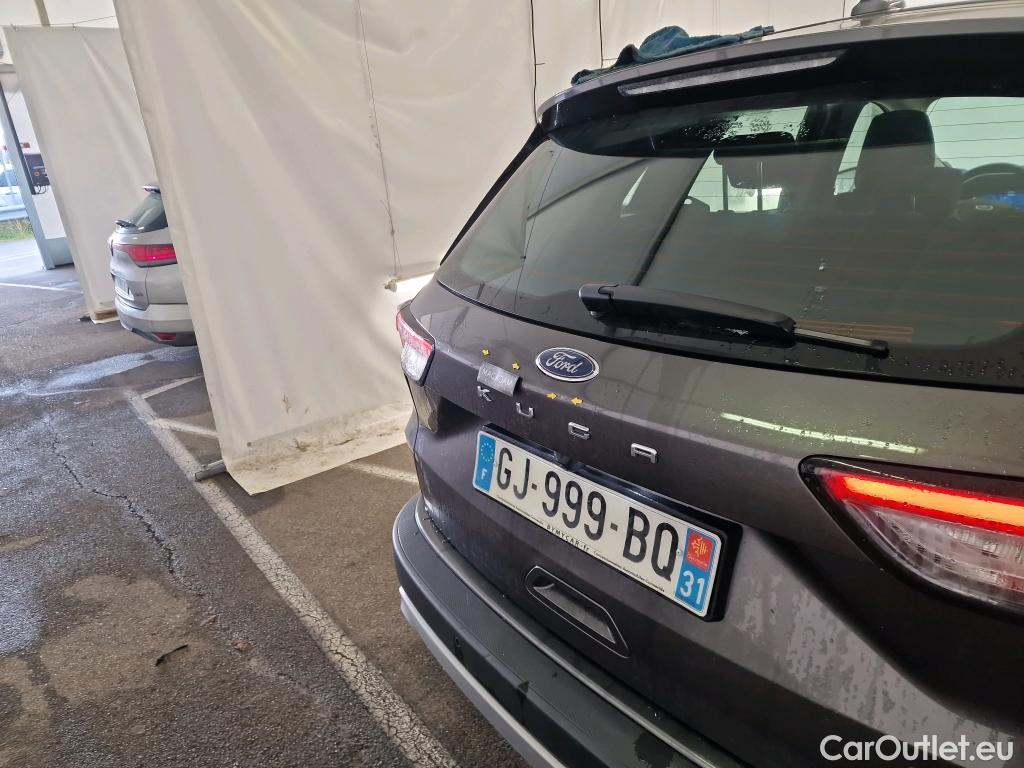  Ford  Kuga FORD  / 2019 / 5P / SUV 2.5 Dur 225 hybrid PHEV Pshift Titanium #5