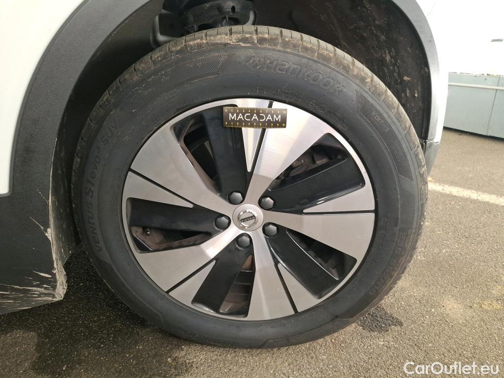  Volvo  XC 40 VOLVO XC40 / 2017 / 5P / SUV Recharge T5 262 DCT7 Inscription Busi #3