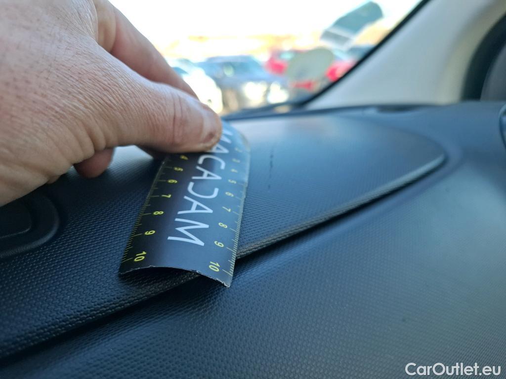  Renault  Trafic RENAULT  / 2019 / 4P / Fourgon tole FG GCF L1H1 1000 Energy dCi 145 EDC #17