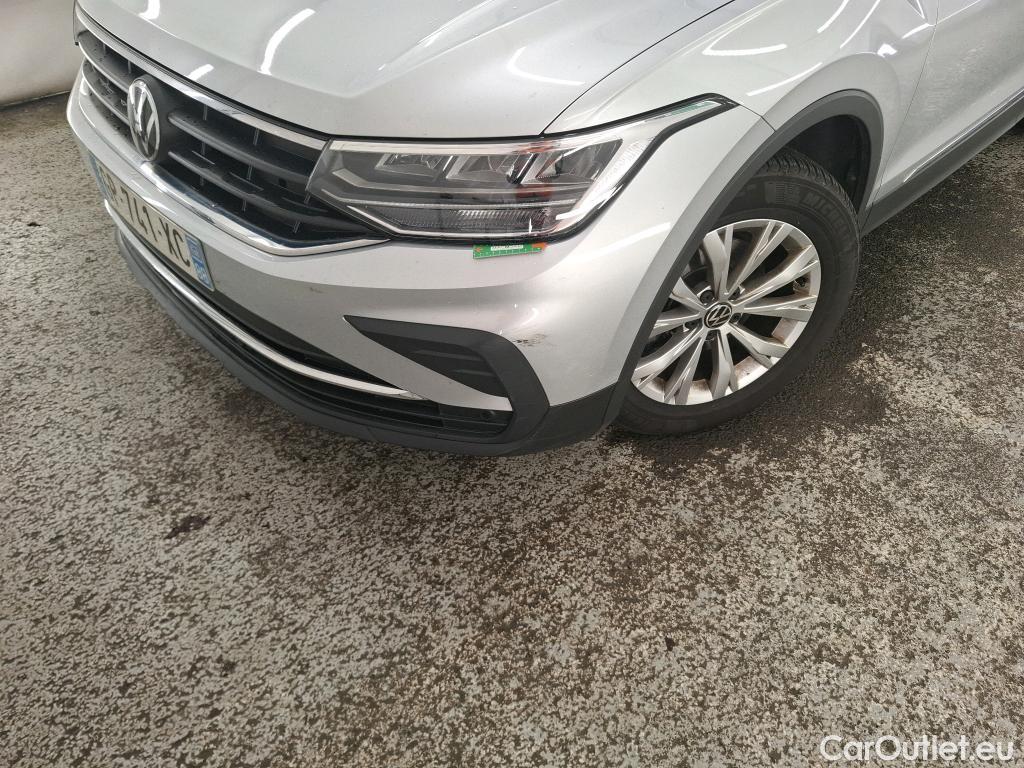  Volkswagen  Tiguan VOLKSWAGEN  / 2020 / 5P / SUV 2.0 TDI 150 DSG7 Life Business #3