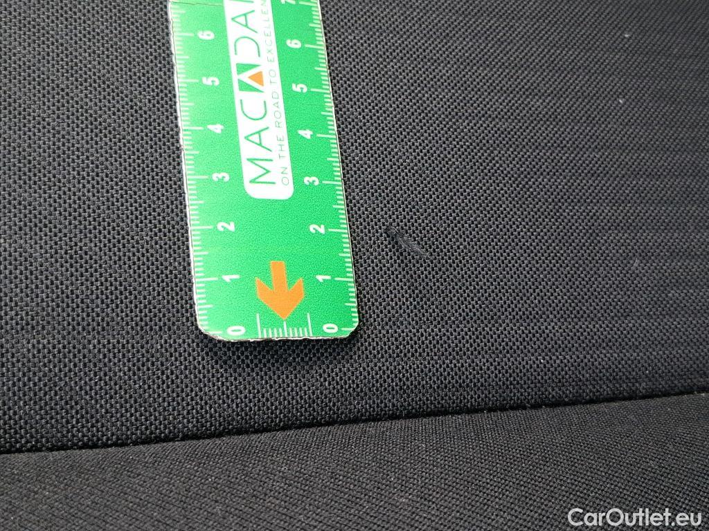  Renault  Trafic RENAULT  / 2019 / 4P / Fourgon tole FG GCF L1H2 1200 Energy dCi 145 E6 #13