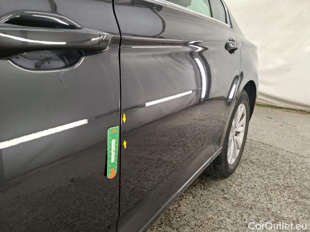  Volkswagen  Passat  Berline Business 1.6 TDI 120CV BVA7 E6dT #37