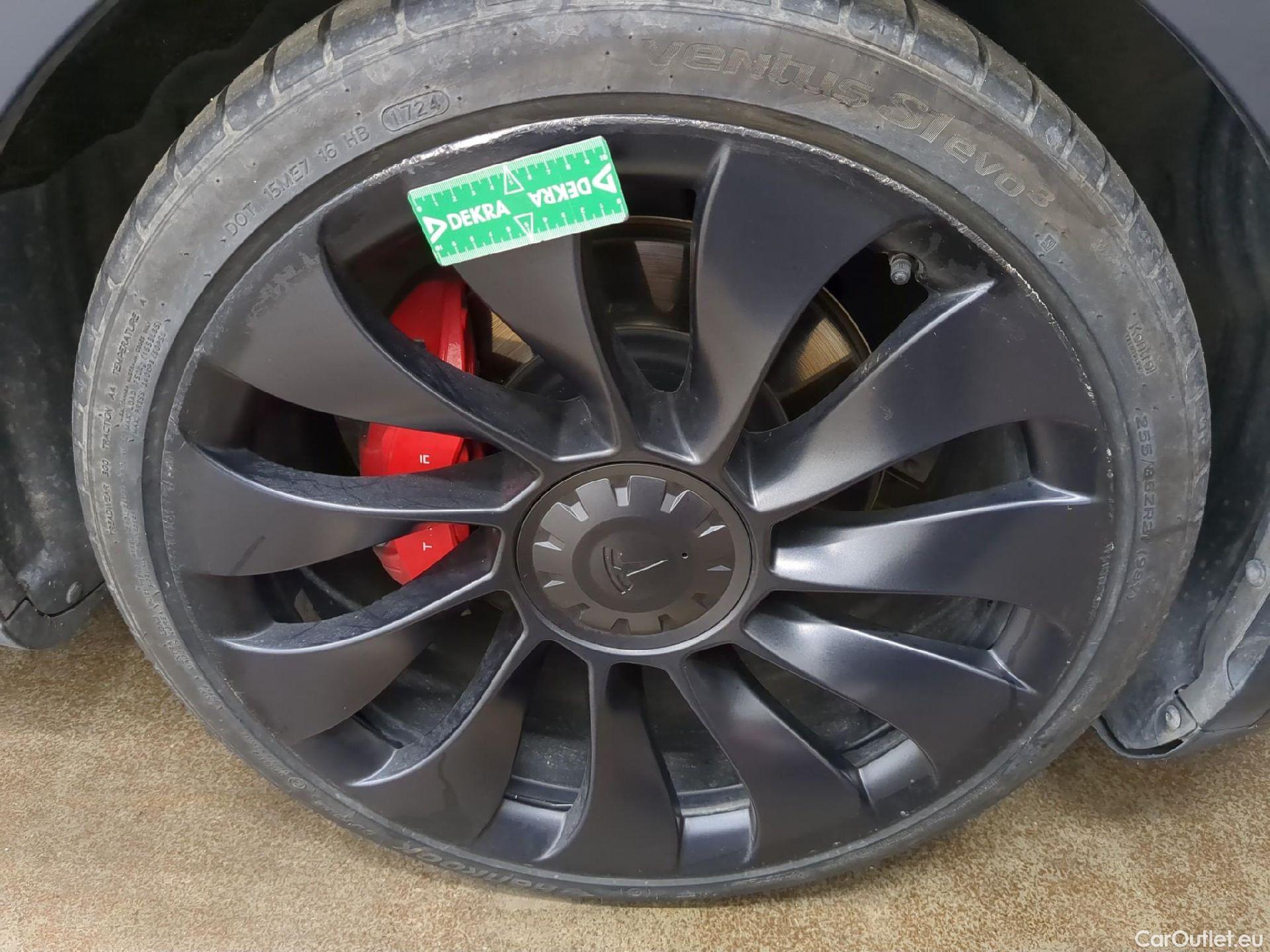  Tesla  Model Y TESLA  / 2020 / 5P / SUV Performance Dual Motor AWD #3