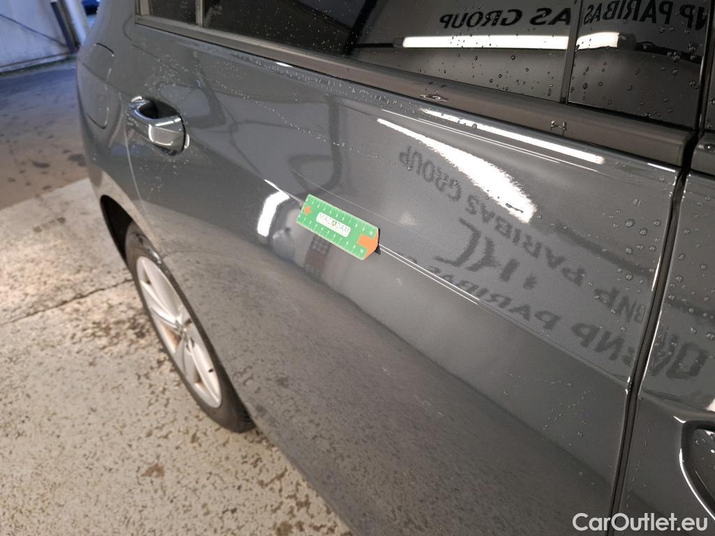  Volkswagen  Golf  VOLKSWAGEN / 2020 / 5P / Berline 2.0 TDI SCR 115 DSG7 Life Busi #13