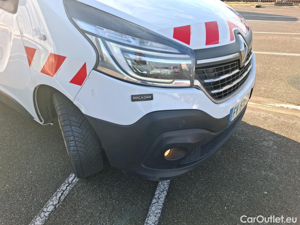  Renault  Trafic RENAULT  / 2019 / 4P / Fourgon tole FG GCF L1H1 1000 Energy dCi 145 EDC #1