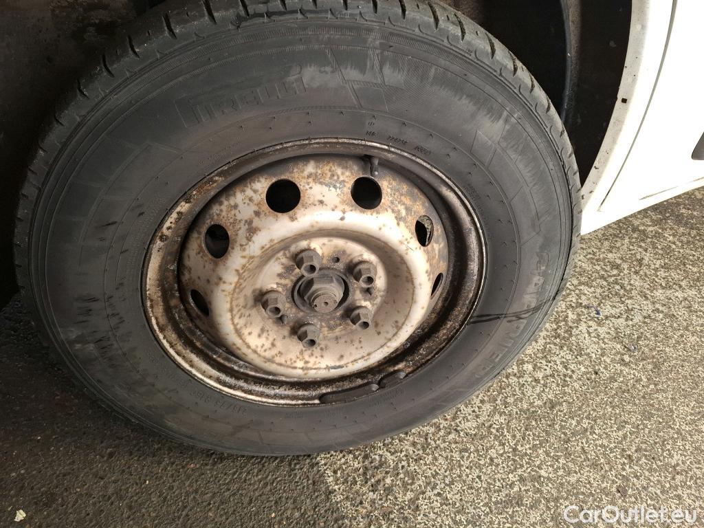  Peugeot  Boxer PEUGEOT  Chassis Cabine DC/4P/Châssis double cabine 2.0 BLUEHDI 130 PRO SR 435 L3 #29