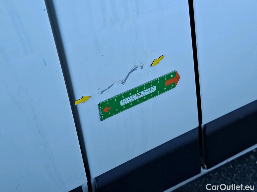  Citroen  Jumper CITROEN  VU 4p Fourgon 33 L1H1 BlueHDi 130 BVM6 Club #37