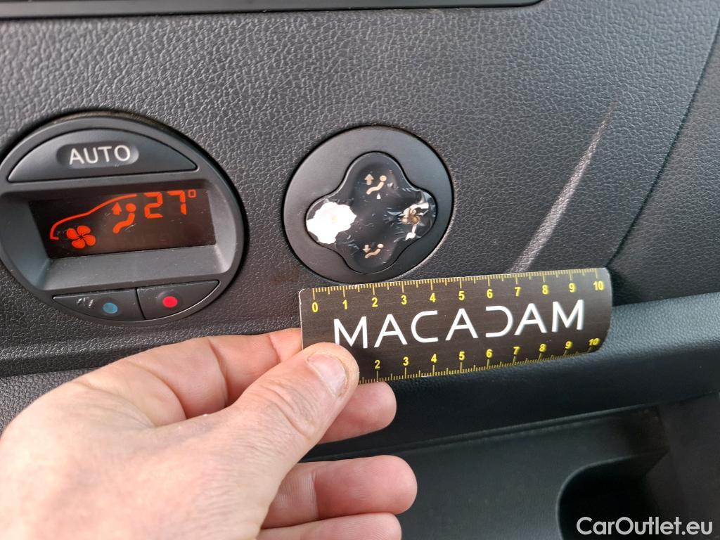  Renault  Master RENAULT  / 2019 / 4P / Fourgon tôlé FG Tr GCF F3500 L2H2 Energy dCi 150 #99