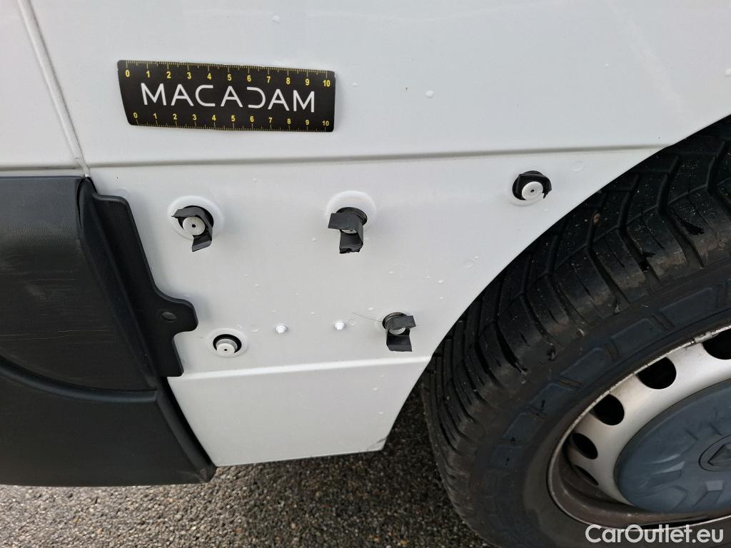  Renault  Master RENAULT  / 2019 / 4P / Fourgon tôlé FG Tr GCF F3500 L2H2 Energy dCi 150 #57