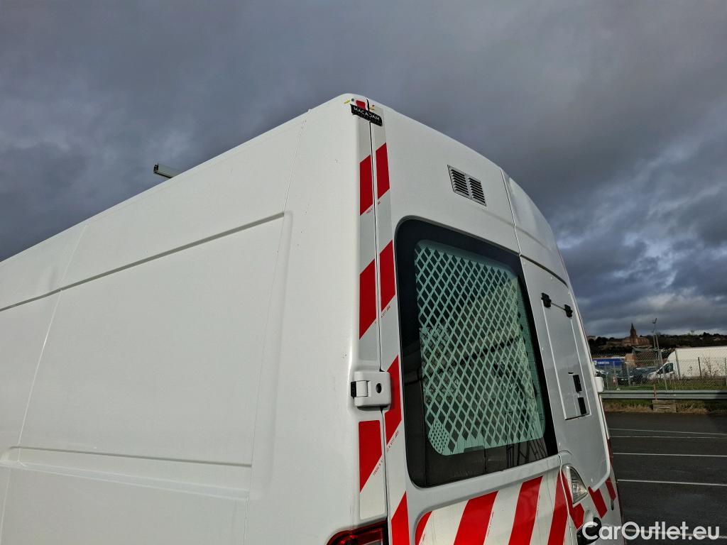  Renault  Master RENAULT  / 2019 / 4P / Fourgon tôlé FG Tr GCF F3500 L2H2 Energy dCi 150 #42