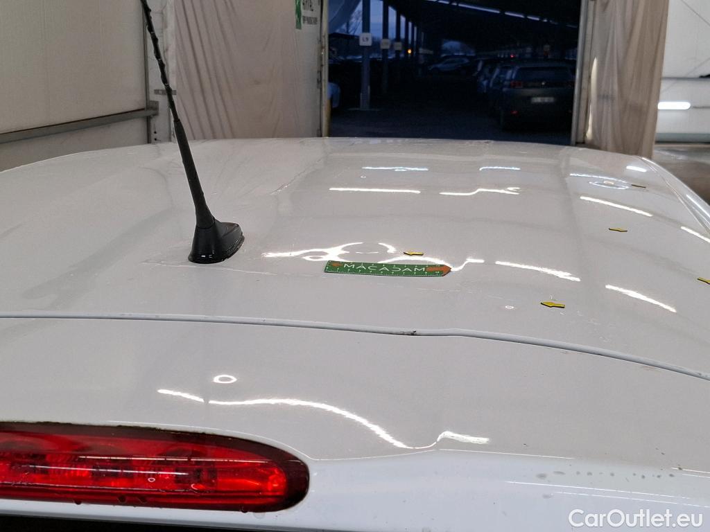  Peugeot  208  Affaire Premium Pack 1.2 80CV BVM5 E6dT #2