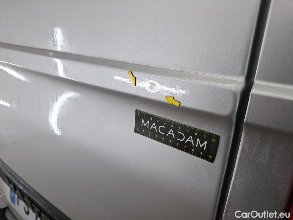  Renault  Master RENAULT  / 2014 / 4P / Fourgon tôlé &FG GCf Trac F3300 L2H2 dCi 110 Euro6 #20