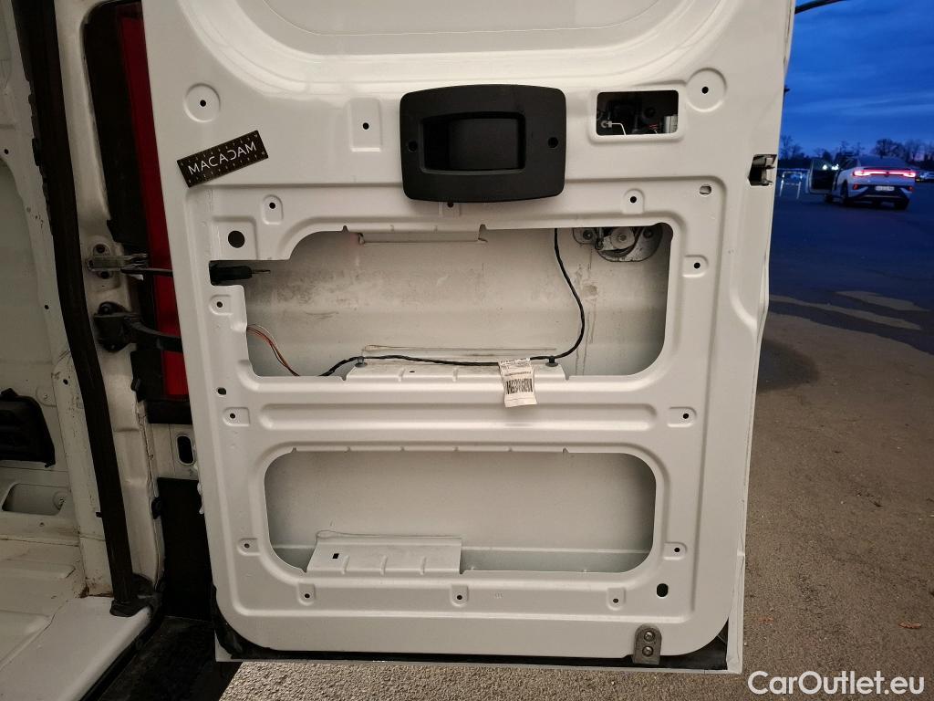  Peugeot  Boxer PEUGEOT  / 2014 / 4P / Fourgon tôlé BLUEHDI 110 PREMIUM PACK 330 L2H2 #21