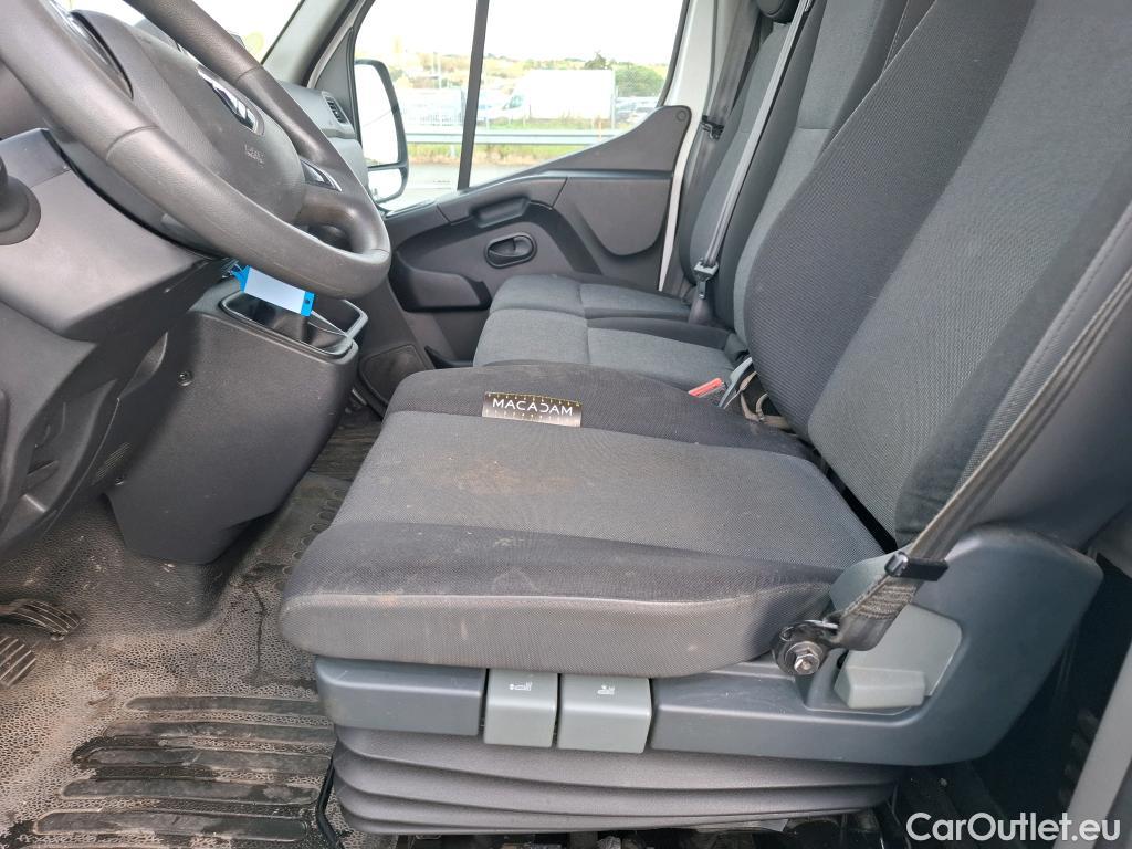  Renault  Master RENAULT  / 2019 / 4P / Fourgon tôlé FG Tr GCF F3500 L2H2 Energy dCi 150 #74