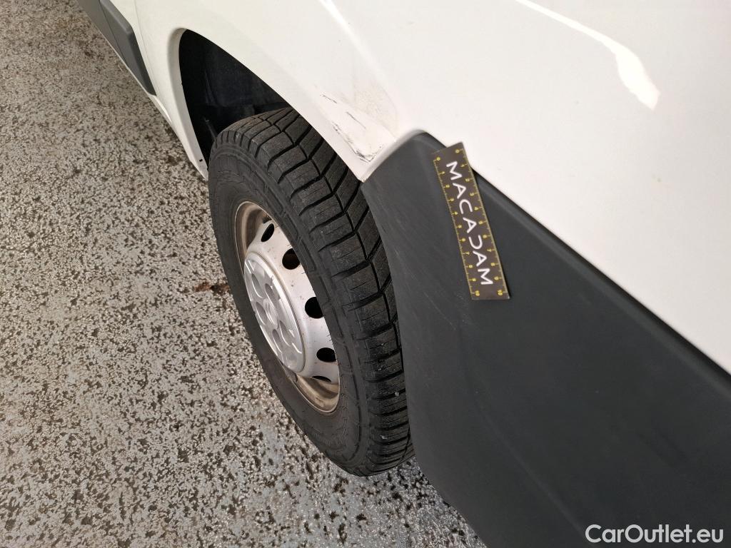  Citroen  Jumper  Fourgon Grand Volume 33 L2H2 Driver BlueHDi 140 Start&Stop 140CV BVM6 #12