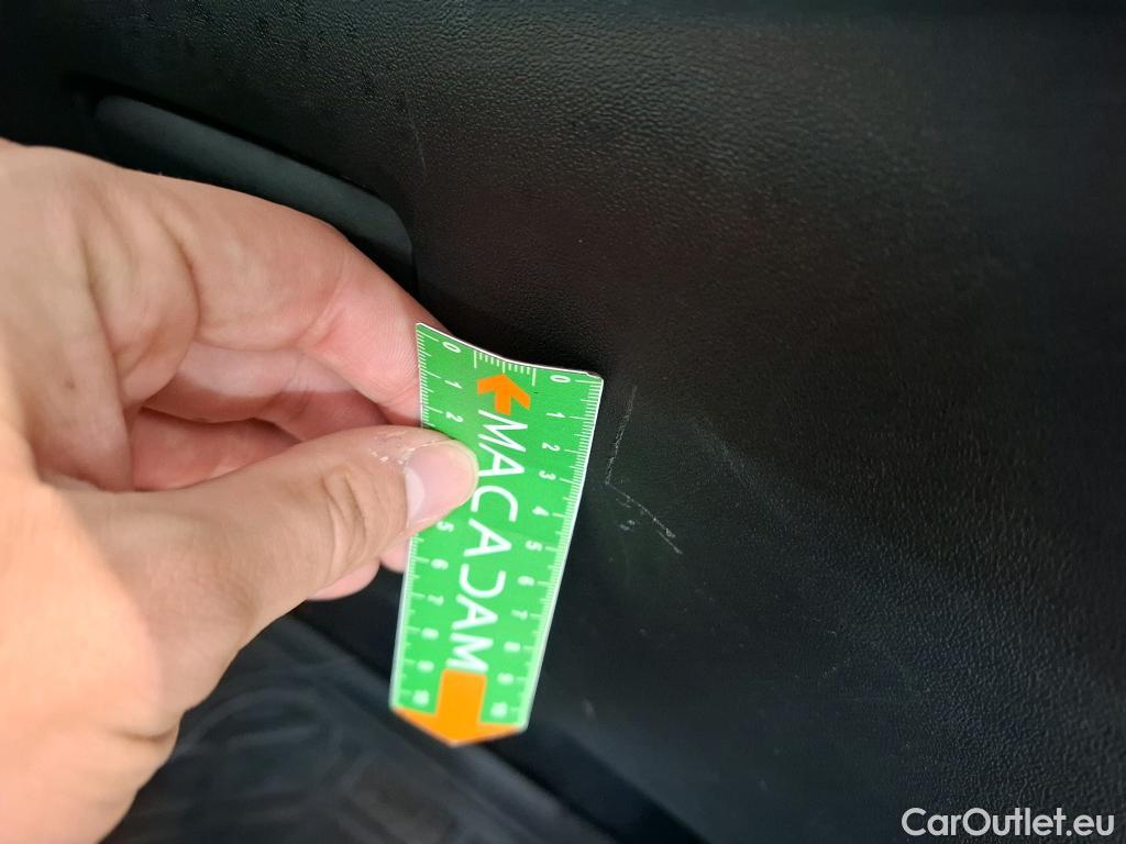  Peugeot  208  Affaire Premium Pack 1.2 80CV BVM5 E6dT #18