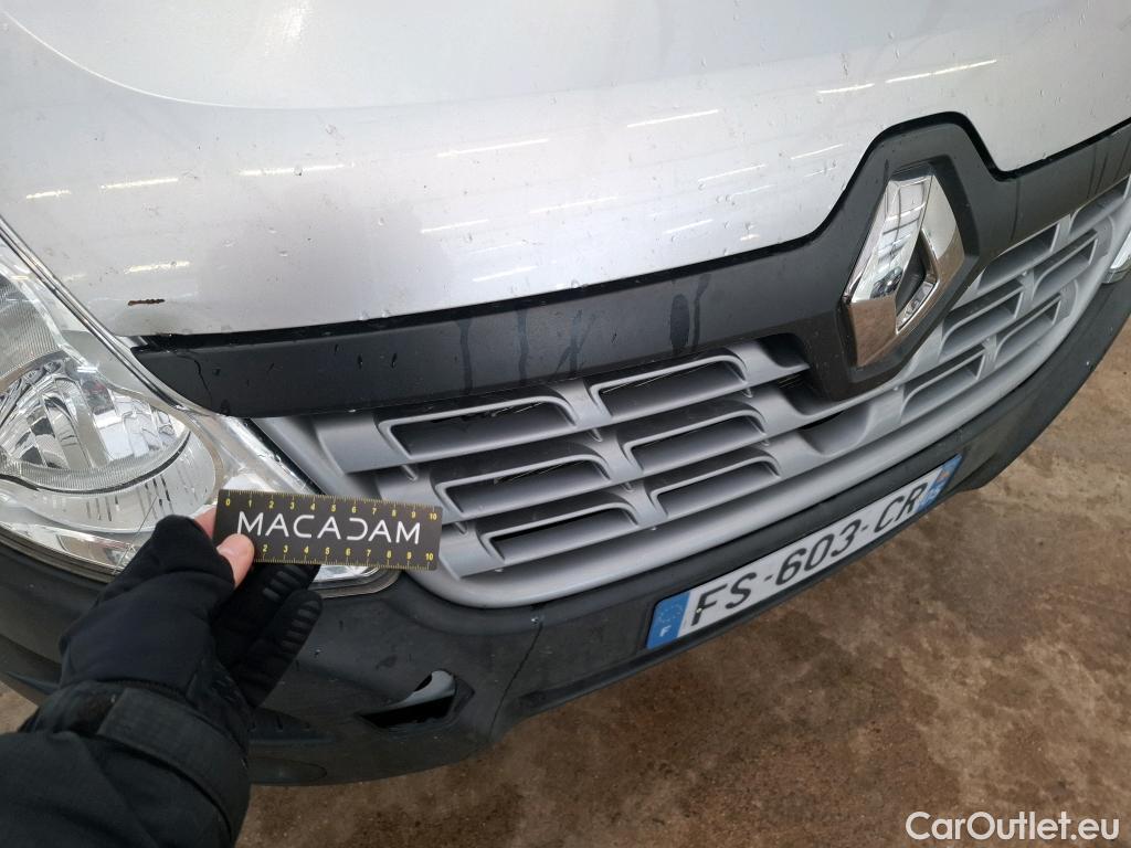  Renault  Master RENAULT  / 2014 / 4P / Fourgon tôlé &FG GCf Trac F3300 L2H2 dCi 110 Euro6 #23