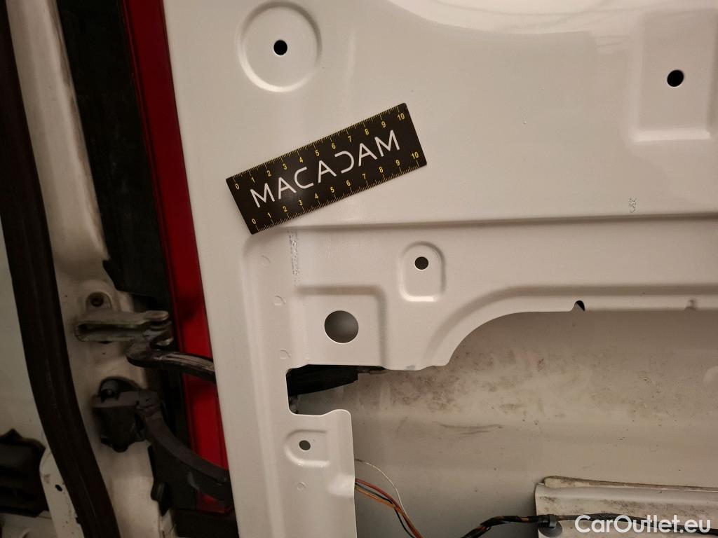  Peugeot  Boxer PEUGEOT  / 2014 / 4P / Fourgon tôlé BLUEHDI 110 PREMIUM PACK 330 L2H2 #22