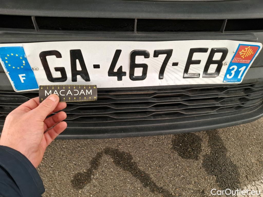  Fiat  Doblo FIAT Doblò Cargo / 2015 / 4P / Fourgonnette 1.3 Multijet 95 Business #98