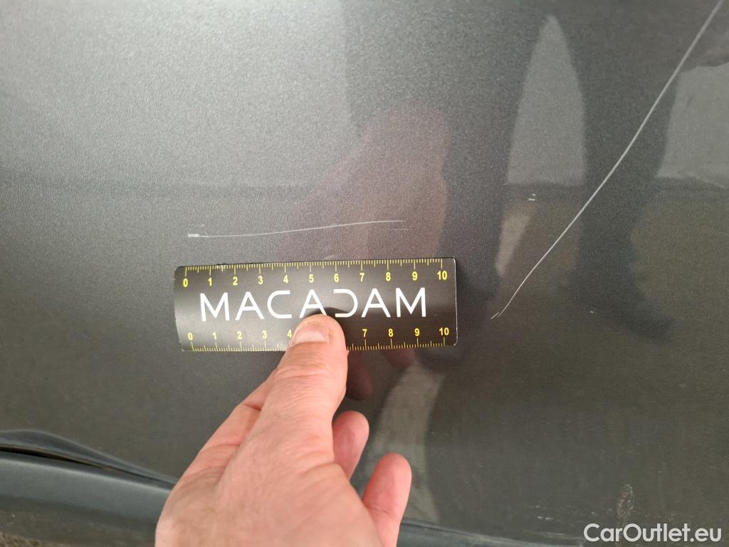  Fiat  Doblo FIAT Doblò Cargo / 2015 / 4P / Fourgonnette 1.3 Multijet 95 Business #9