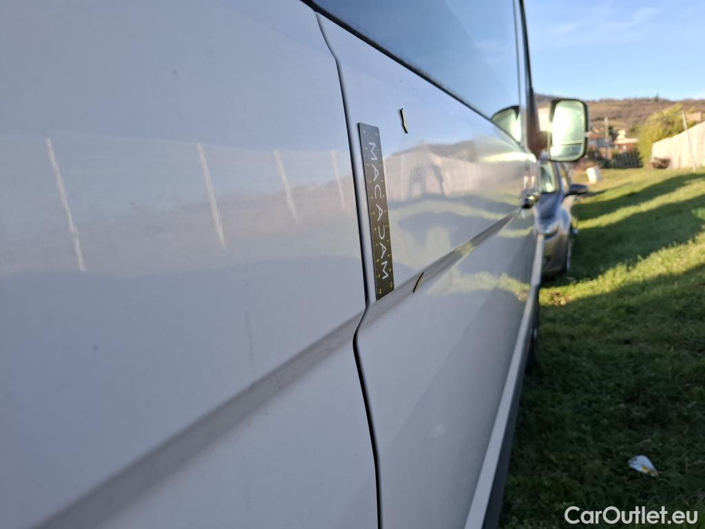  Volkswagen  Crafter  Fourgon Fourgon 35 lang mit Hochdach FWD 2.0 140CV BVM6 #12