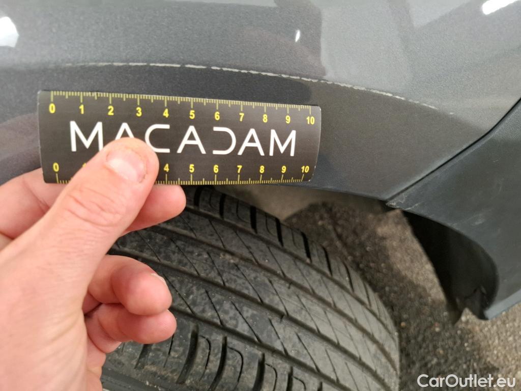  Fiat  Doblo FIAT Doblò Cargo / 2015 / 4P / Fourgonnette 1.3 Multijet 95 Business #54